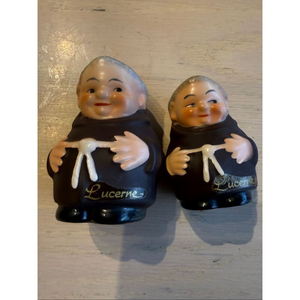 Goebel Vintage Frair Monk Tuck Salt & Pepper Shaker